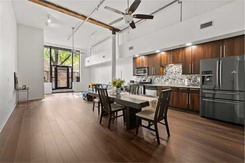 78 E Chestnut Street, Columbus, OH 43215