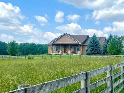 6300 County Road 100, Mount Gilead, OH 43338