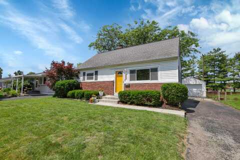 4299 Ashgrove Drive, Grove City, OH 43123
