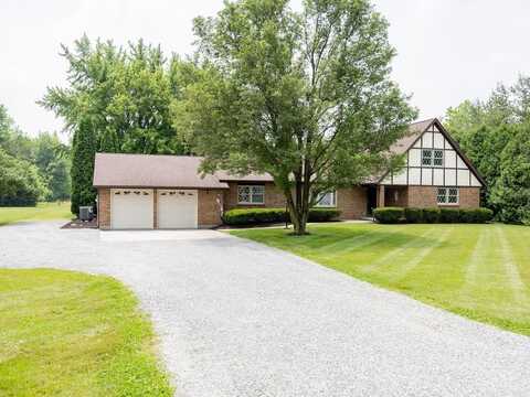1401 Irvin Road, Lima, OH 45807