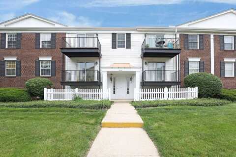 1530 Slade Avenue, Columbus, OH 43235