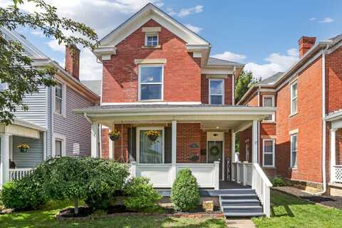 141 E 5th Avenue, Lancaster, OH 43130