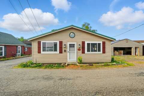 4881 Decker Avenue NE, Thornville, OH 43076