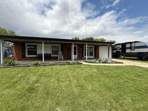 1775 Shoshoni Drive, Circleville, OH 43113