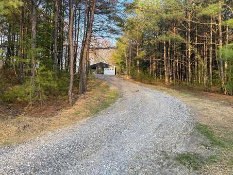 9758 Wesley Chapel Road, Mount Perry, OH 43760