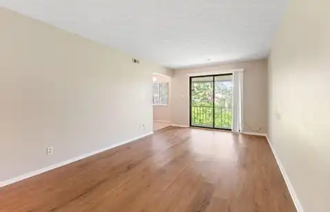 3204 Chateau Morse Court, Columbus, OH 43231