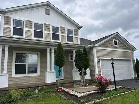 1021 Taylor Glen Boulevard E, Pataskala, OH 43062