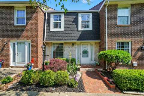 602 Dlyn Street, Columbus, OH 43228