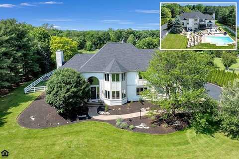 2570 Jewett Road, Powell, OH 43065