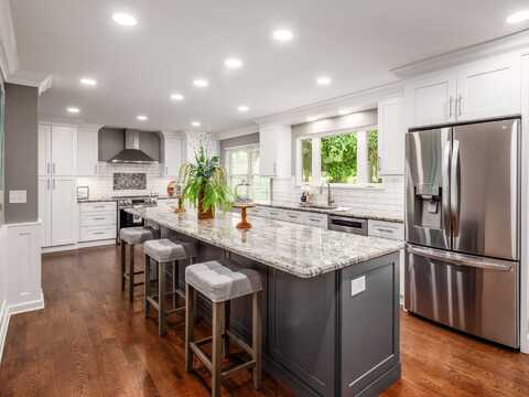 1360 Clubview Boulevard S, Columbus, OH 43235