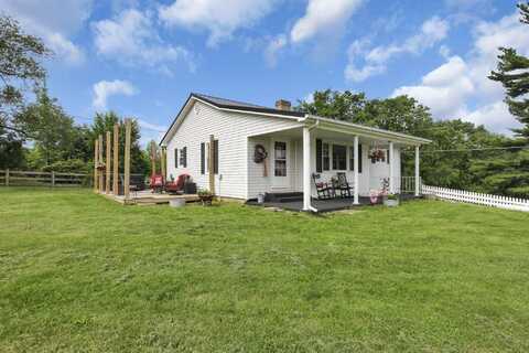 17519 Thompson Ridge Road, Laurelville, OH 43135