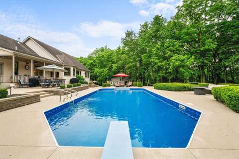 390 Edgington Drive, Plain City, OH 43064