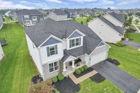 694 Eagle Walk Road, Delaware, OH 43015