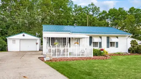 524 Ridgefield Road, Newark, OH 43055