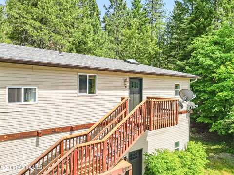 43143 Riverview Dr, Kingston, ID 83839