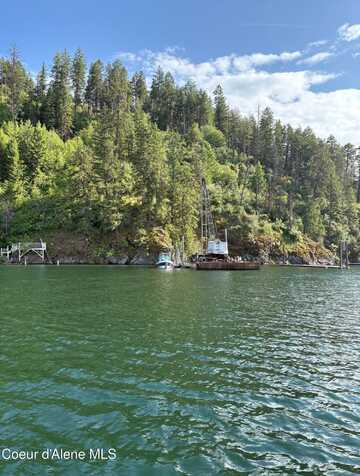 32897 E COEUR D ALENE LAKE SHR, Harrison, ID 83833