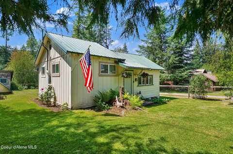 498 Lakeview Rd, Bayview, ID 83803