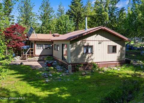 910 Otts Rd, Sagle, ID 83860