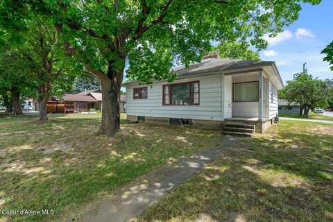1402 N 5TH ST, Coeur D Alene, ID 83814