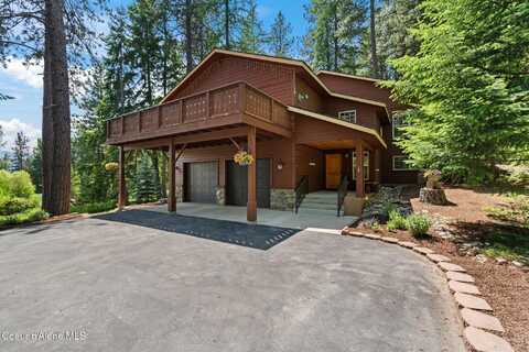 316 Brisboys Rd, Sagle, ID 83860