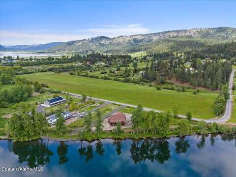530 Cottonwood Dr, Saint Maries, ID 83861