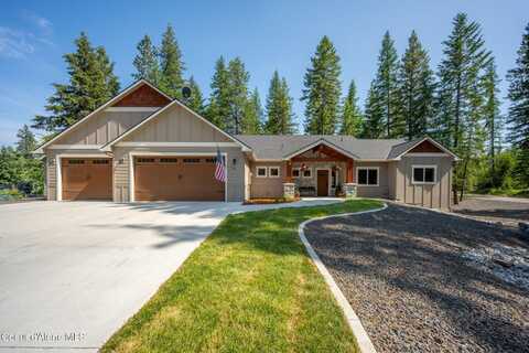 80 Parkland Dr, Blanchard, ID 83804