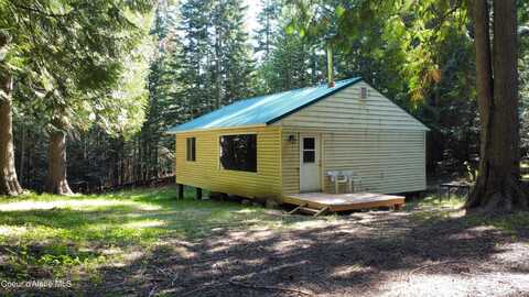 27613 S HINDS DR, Saint Maries, ID 83861