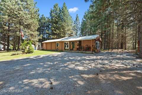 490 Samuels Rd, Sandpoint, ID 83864