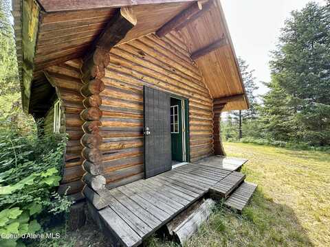 392 Dominic Ln, Kingston, ID 83839