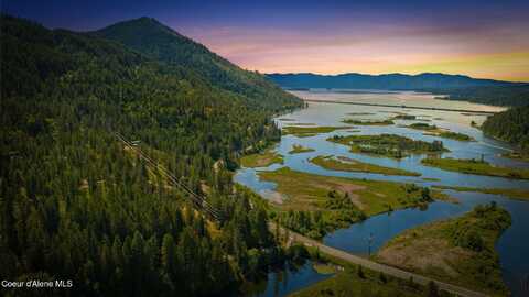 238 Black Sheep Rd, Hope, ID 83836