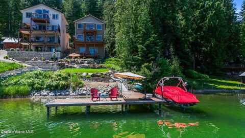 115 W Lakeview Blvd, Priest River, ID 83856