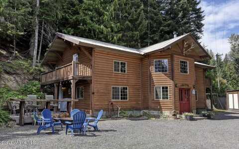 19118 St Joe River Rd, Calder, ID 83808