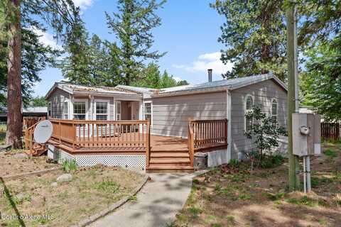 32653 N 6TH AVE, Spirit Lake, ID 83869