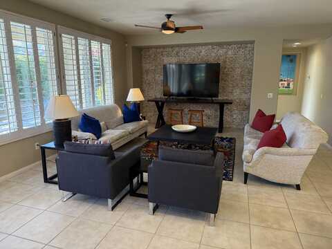 81473 Golden Poppy Way, La Quinta, CA 92253