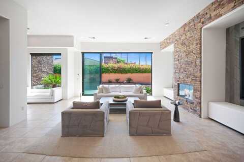 50380 Via Serenidad, La Quinta, CA 92253