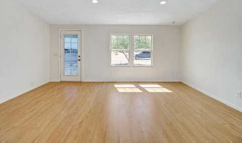 2204 Ocean Side Avenue, Thermal, CA 92274