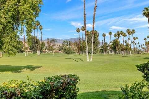 325 Gran Via, Palm Desert, CA 92260