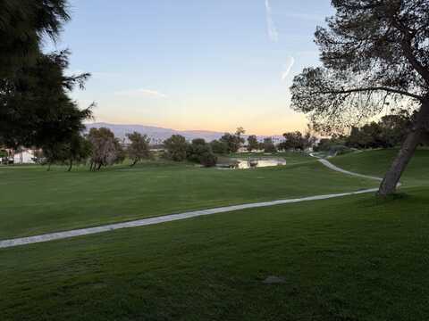 342 Vista Royale Drive, Palm Desert, CA 92211
