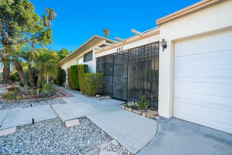 682 N Monterey Road, Palm Springs, CA 92262
