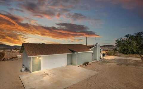 55540 Shannon Road, Landers, CA 92285