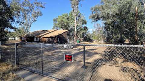 28625 Shady Tree Lane, Winchester, CA 92596