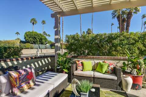 35304 Paseo Circulo West, Cathedral City, CA 92234