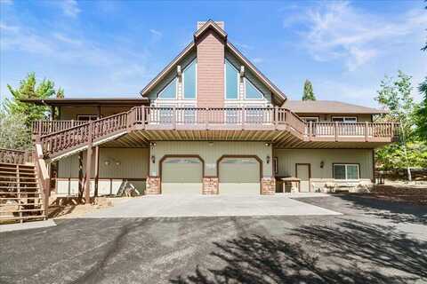 305 Starlight Circle, Big Bear Lake, CA 92315