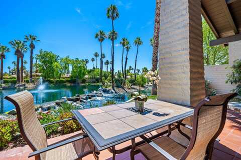 162 Lost River Drive, Palm Desert, CA 92211