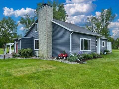 6586 N Coleman, Coleman, MI 48618