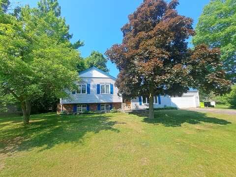 641 Point, Clare, MI 48617