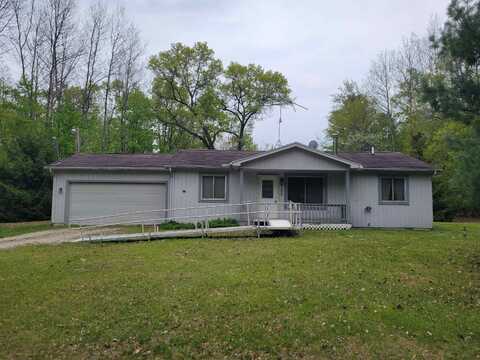 6352 White Acre, Lake, MI 48632