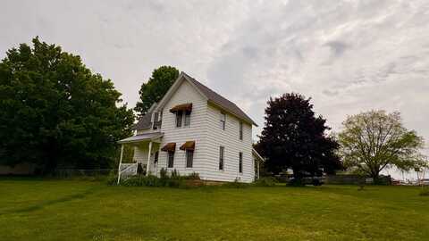 185 N Lake, Harrison, MI 48625