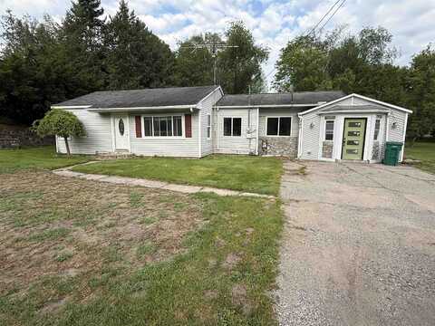 240 Lumm, Gladwin, MI 48624