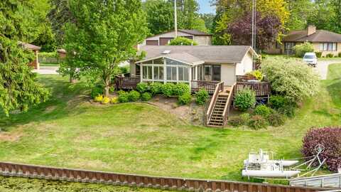 220 Lakeview, Beaverton, MI 48612